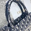 Dr Women's Wear