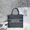 Dr Women's Wear