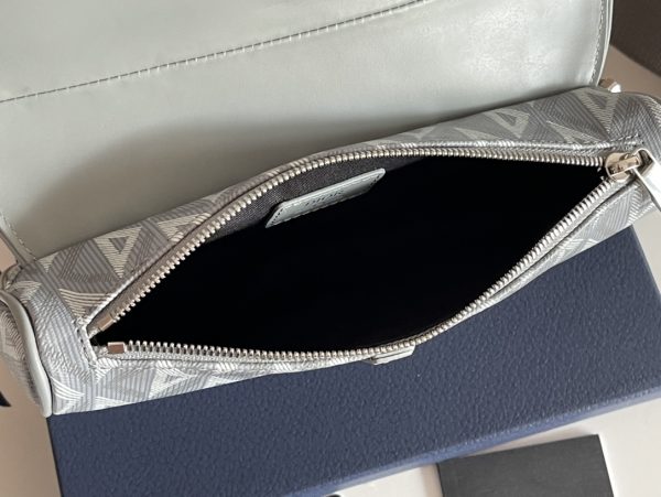 i1653627316_4266_7 Dior shoulder bag