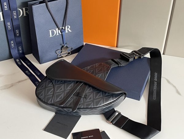 i1653627462_8768_0 Dior shoulder bag