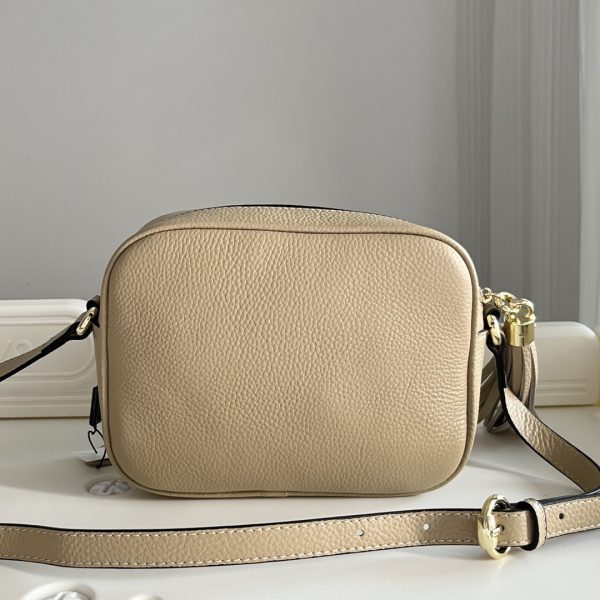 GG Disco SOHO Camera Bag Classic will never go out of style embossed double G with leather tassels The top layer of cowhide is super soft