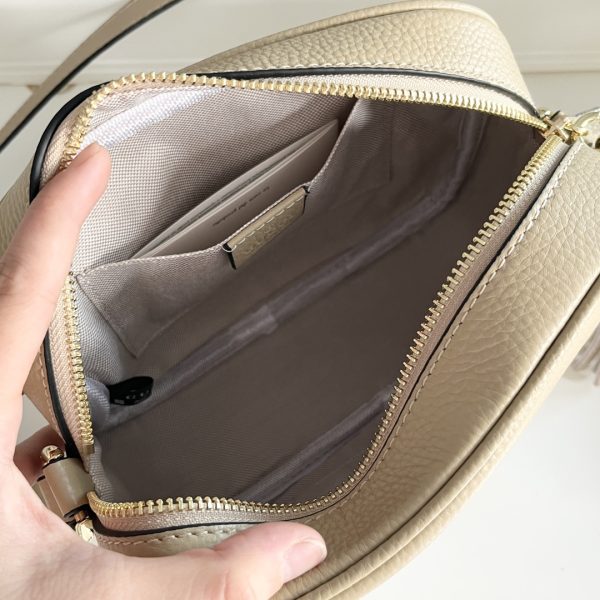 GG Disco SOHO Camera Bag Classic will never go out of style embossed double G with leather tassels The top layer of cowhide is super soft
