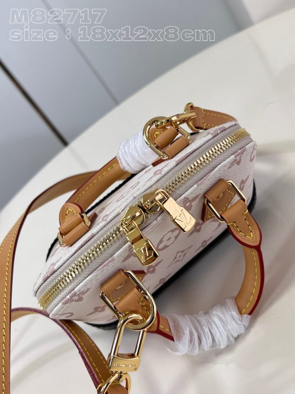i1705893941_8311_2 Nano Alma handbag