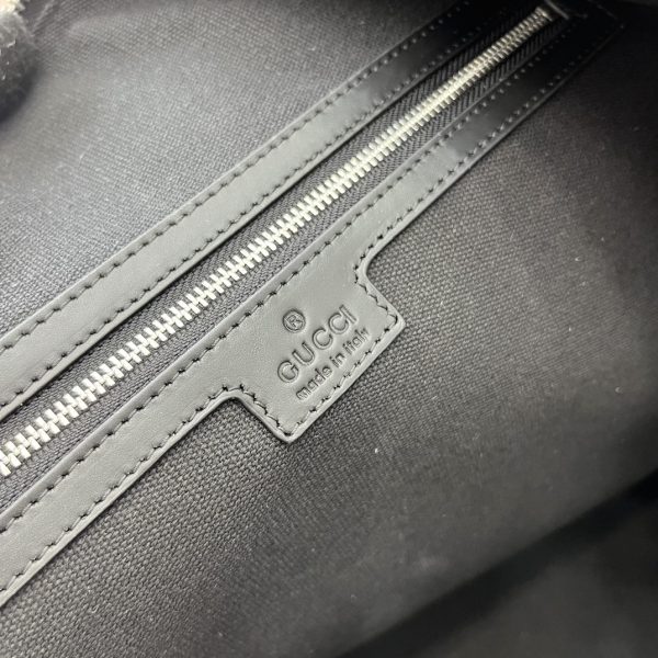 New GG travel bag. Classic GG Supreme canvas is known for its soft and stretchy texture