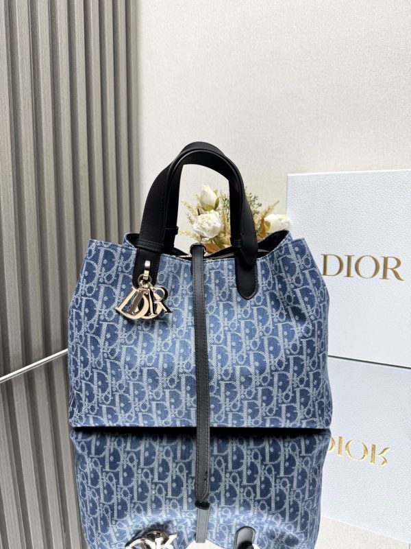 Dior Toujours