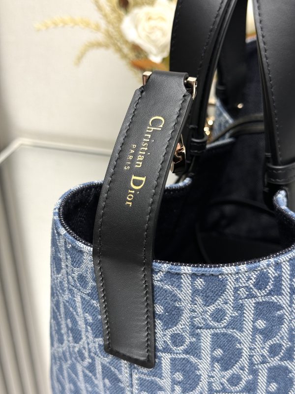 Dior Toujours