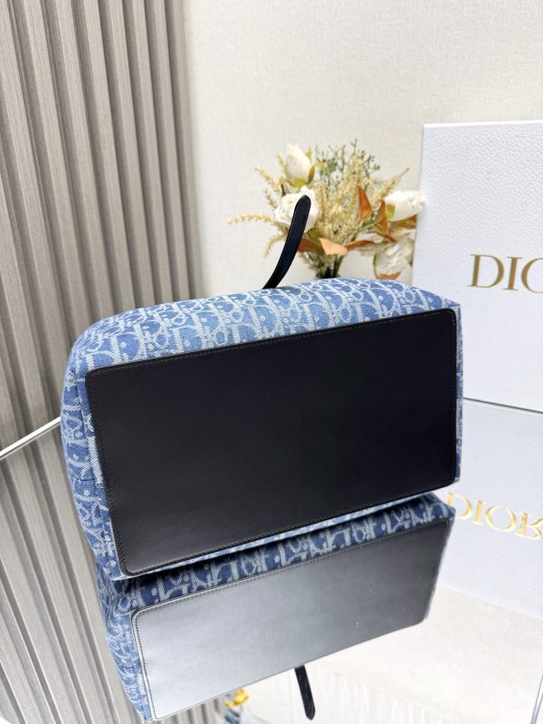 Dior Toujours