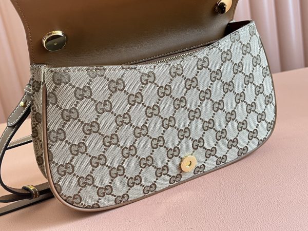 Gucci crossbody bag