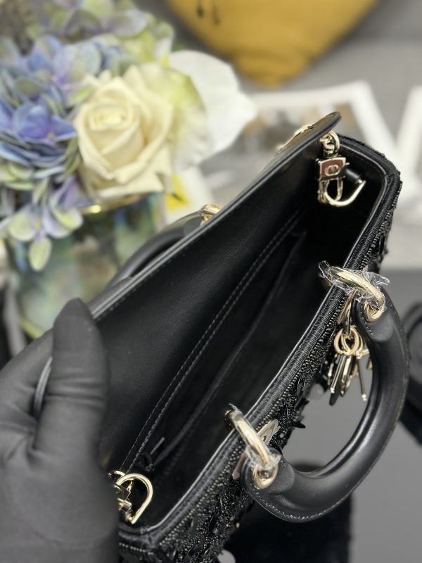 i1734758736_5539_7 Lady Dior’