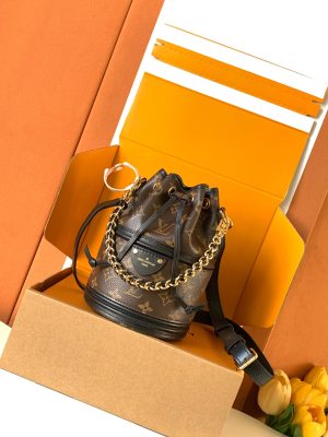i1745294290_2080_6 CANO É handbag