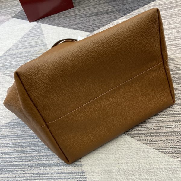 i1745651584_9001_3 Gucci Totissima Collection