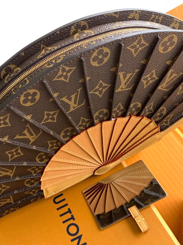 𝐋𝐕𝐅𝐚𝐧 Handbag