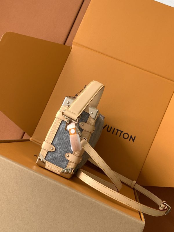 Side TRUNK Medium Handbag