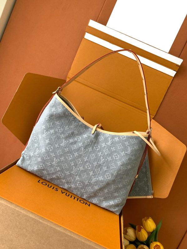 i1748591901_2590_8 CARRYALL Medium Handbag