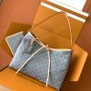 i1748591910_2070_0 CARRYALL Medium Handbag