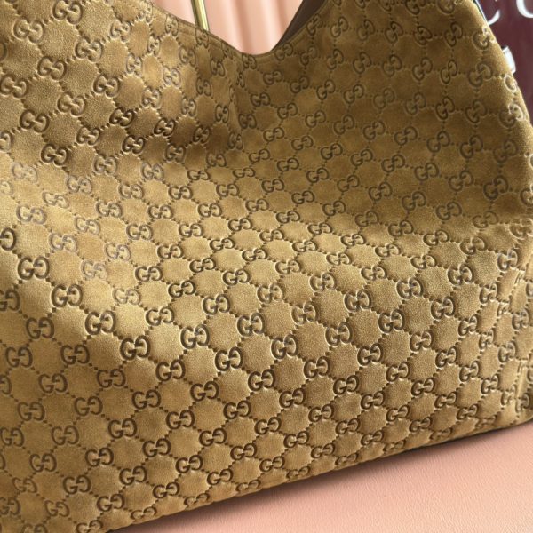 Ophidia series GG mini handbag.
