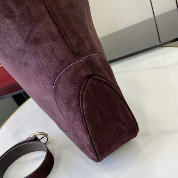 i1762713296636_2162_0_9 Gucci Jackie 1961 collection launches a soft shoulder bag style