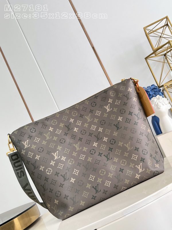 Vagabond Hobo handbag