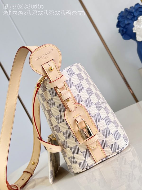 All In BB handbag