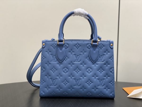 The OnTheGo small handbag is made of Monogram Empreinte sn leather
