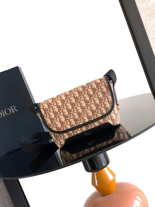 i1775341324693_441_0_0 Dior diagonal cross bag