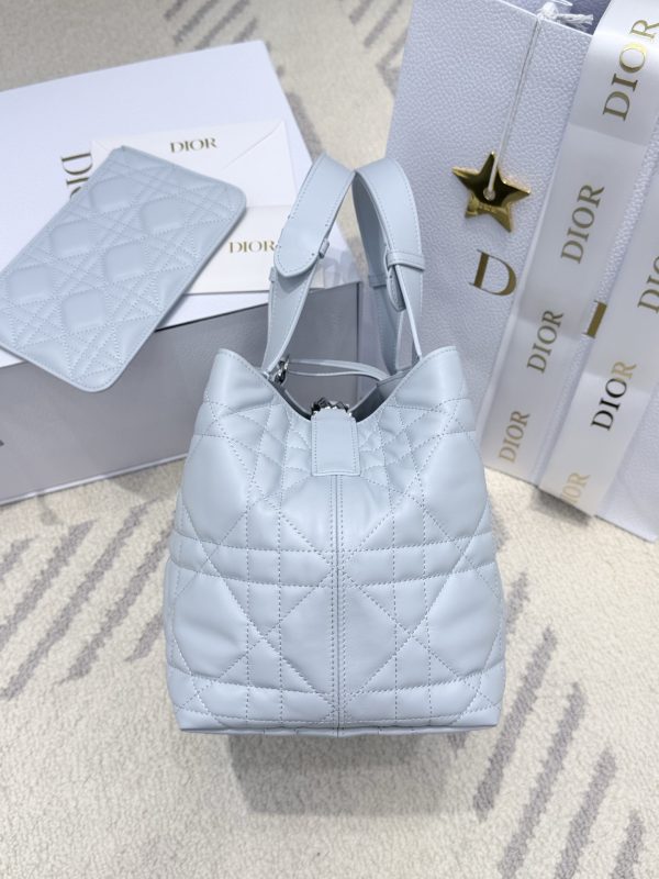 i1776327773289_5247_0_2 Dior handbag